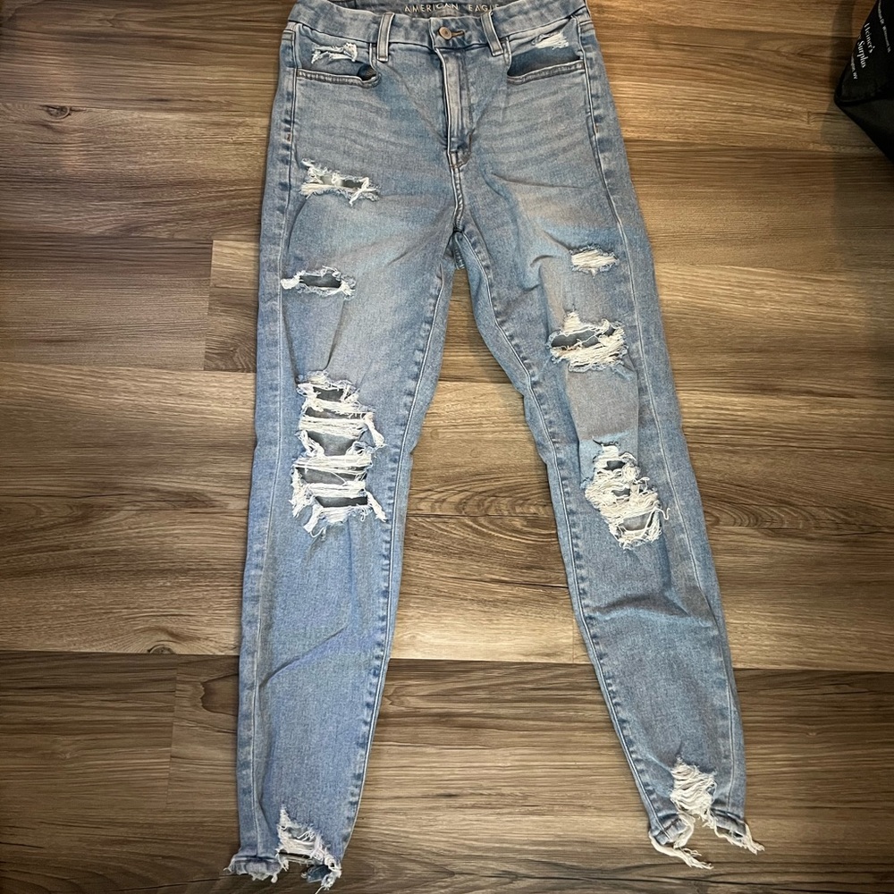 American Eagle Light Blue Distressed Skinny Jeans